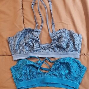 Free People Lot Of 2 Lace Bralettes - Blue and Grey. Size S